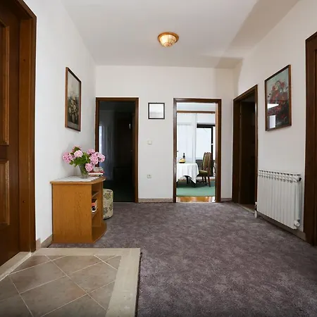 Vendégház Cvetka