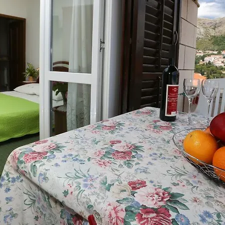 Cvetka Pensjonat 3*